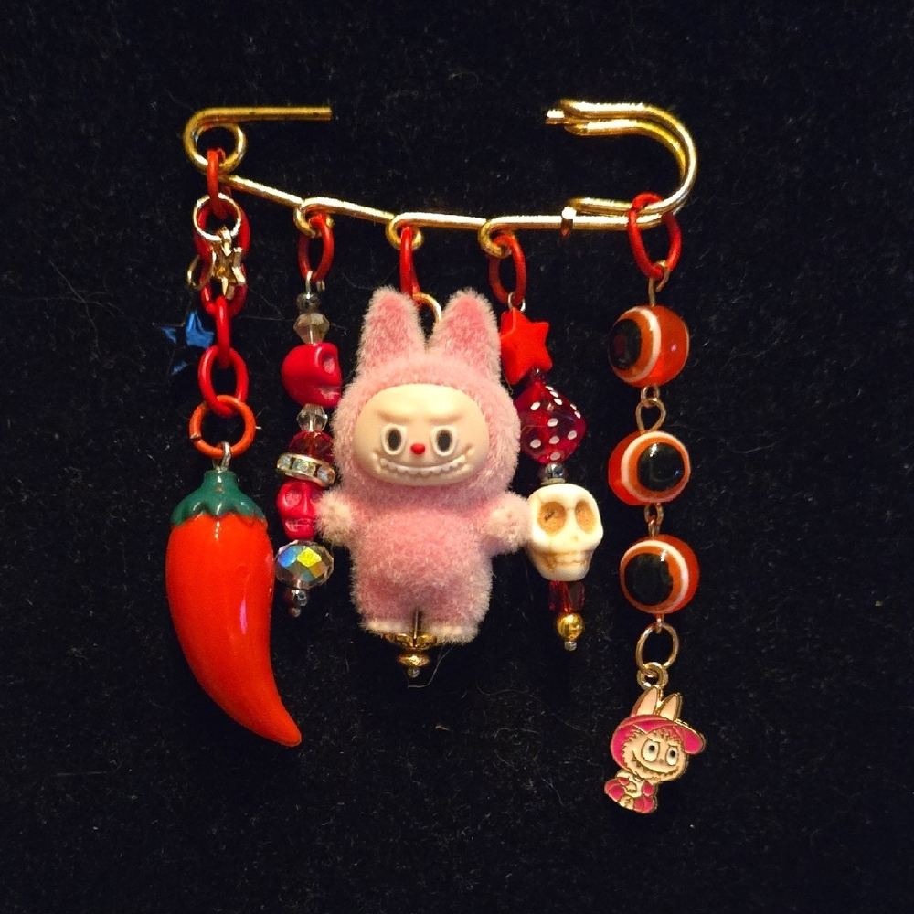 Hand Crafted Labubu Brooch - Picture 4 of 7